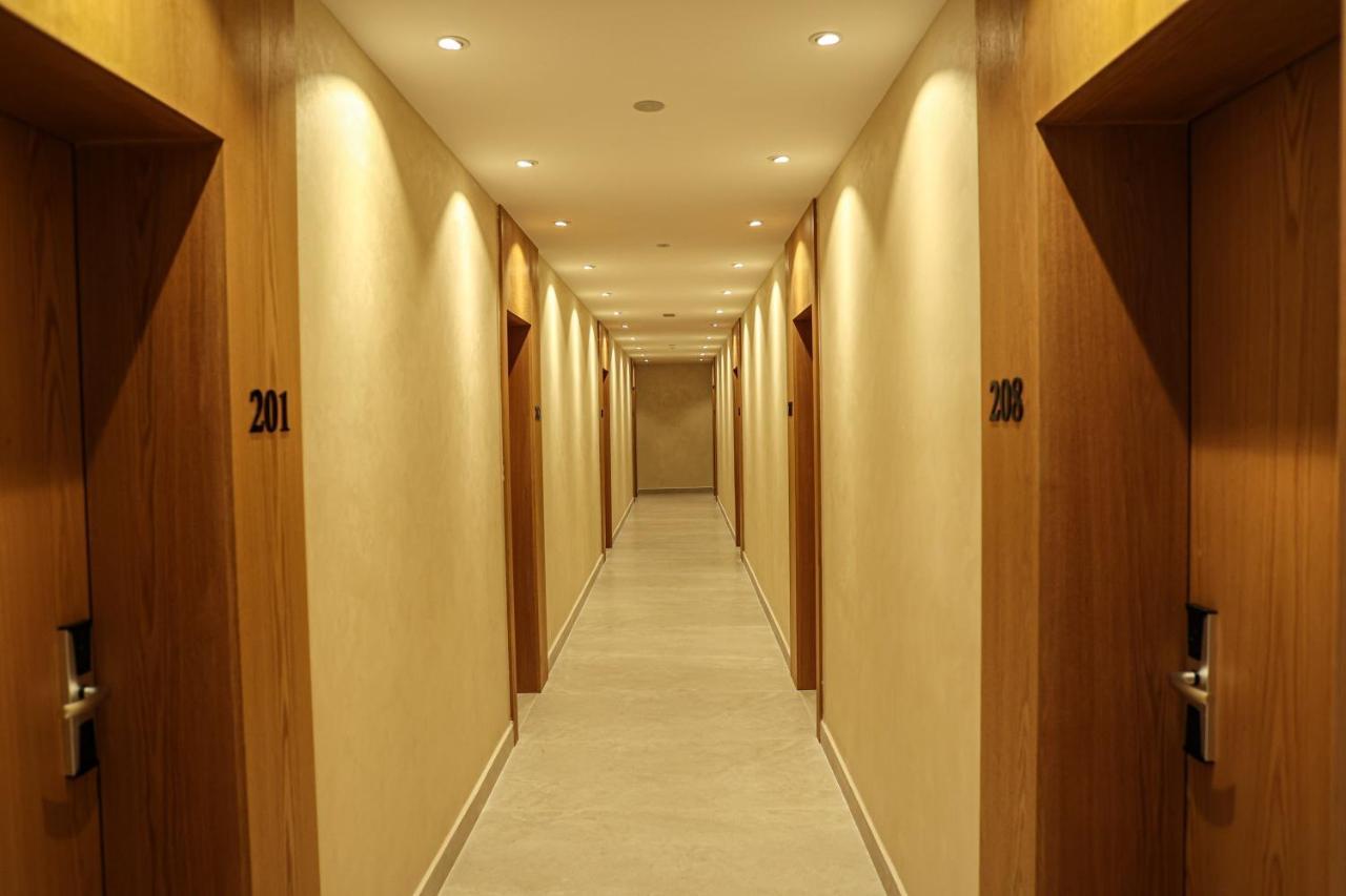 Riviera Palace Shëngjin Εξωτερικό φωτογραφία